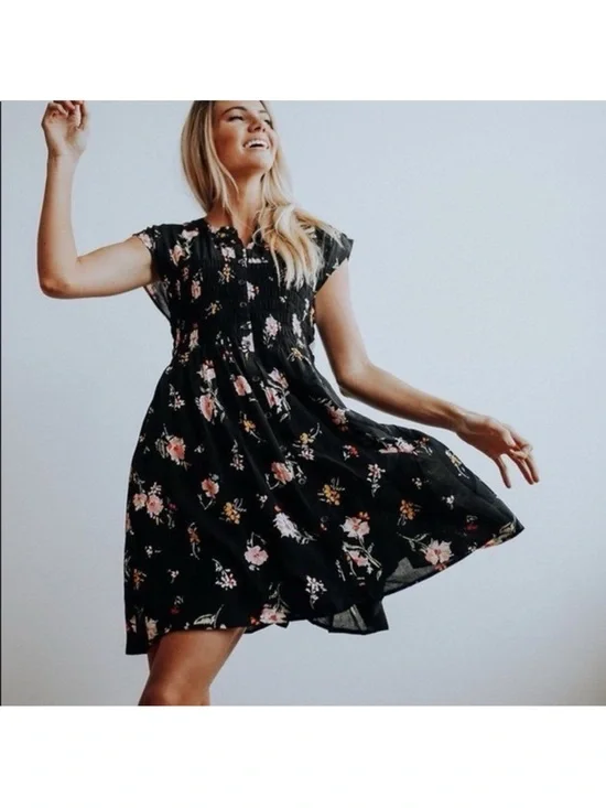 Free People summer black dress with smocked waist and floral print Size Large - Picture 3 of 10